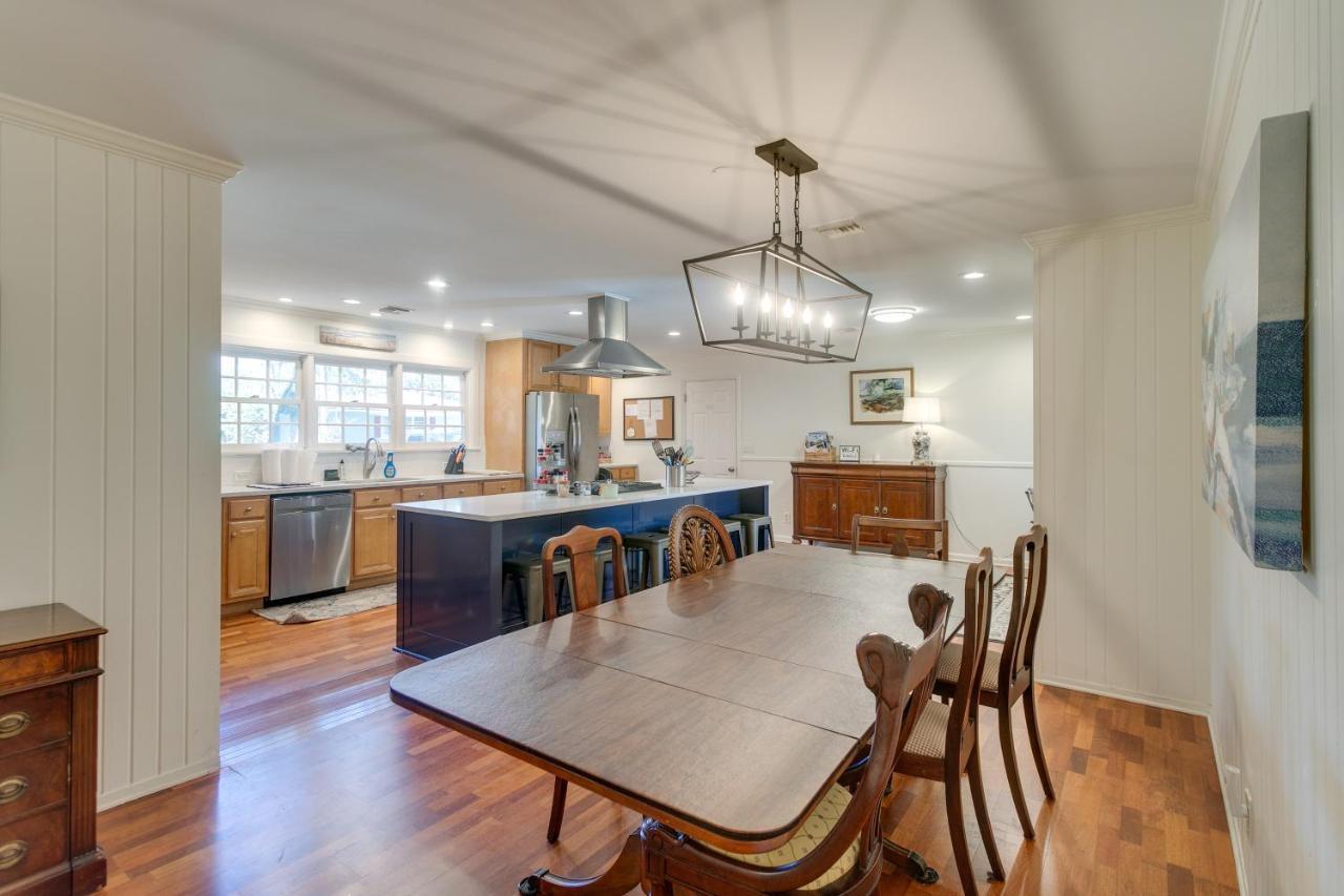Spacious St Simons Island Vacation Rental With Pool! St. Simons Island Exteriér fotografie
