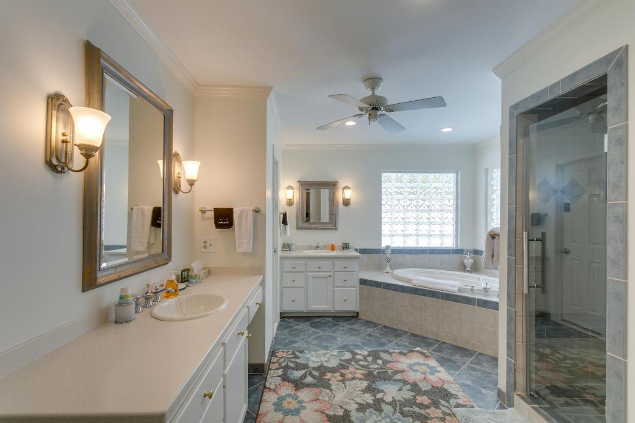 Spacious St Simons Island Vacation Rental With Pool! St. Simons Island Exteriér fotografie