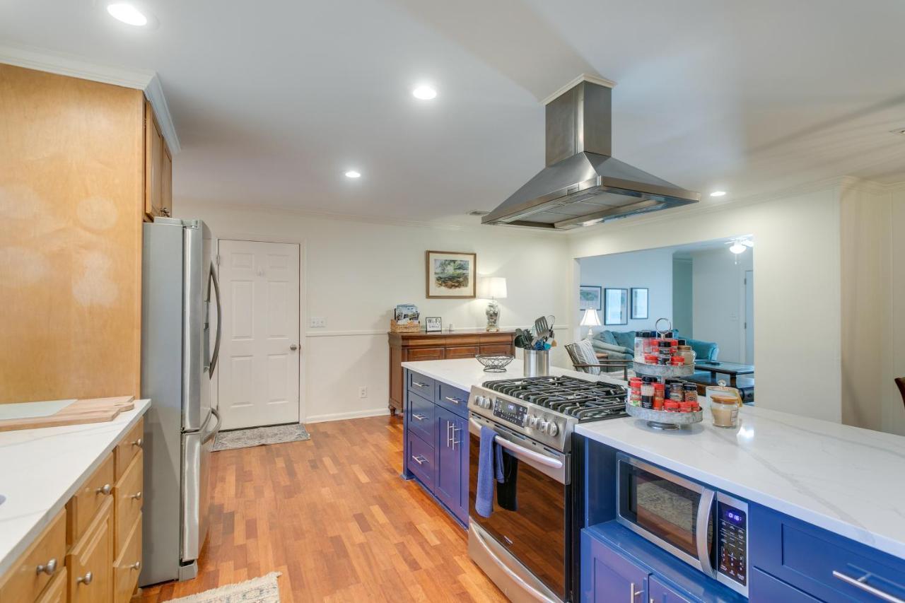 Spacious St Simons Island Vacation Rental With Pool! St. Simons Island Exteriér fotografie