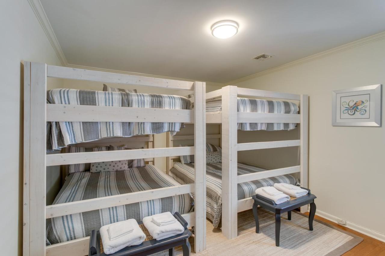 Spacious St Simons Island Vacation Rental With Pool! St. Simons Island Exteriér fotografie