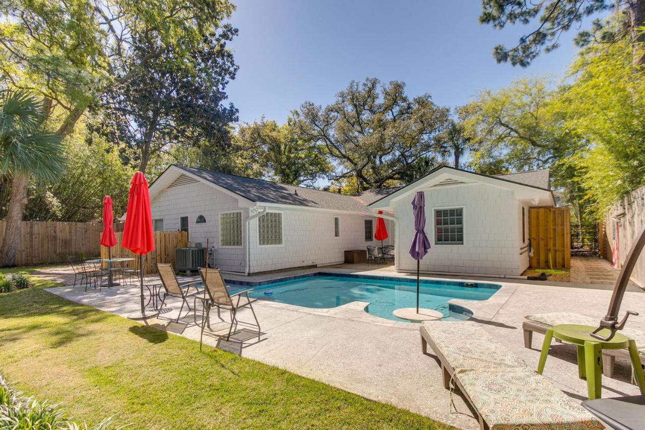 Spacious St Simons Island Vacation Rental With Pool! St. Simons Island Exteriér fotografie