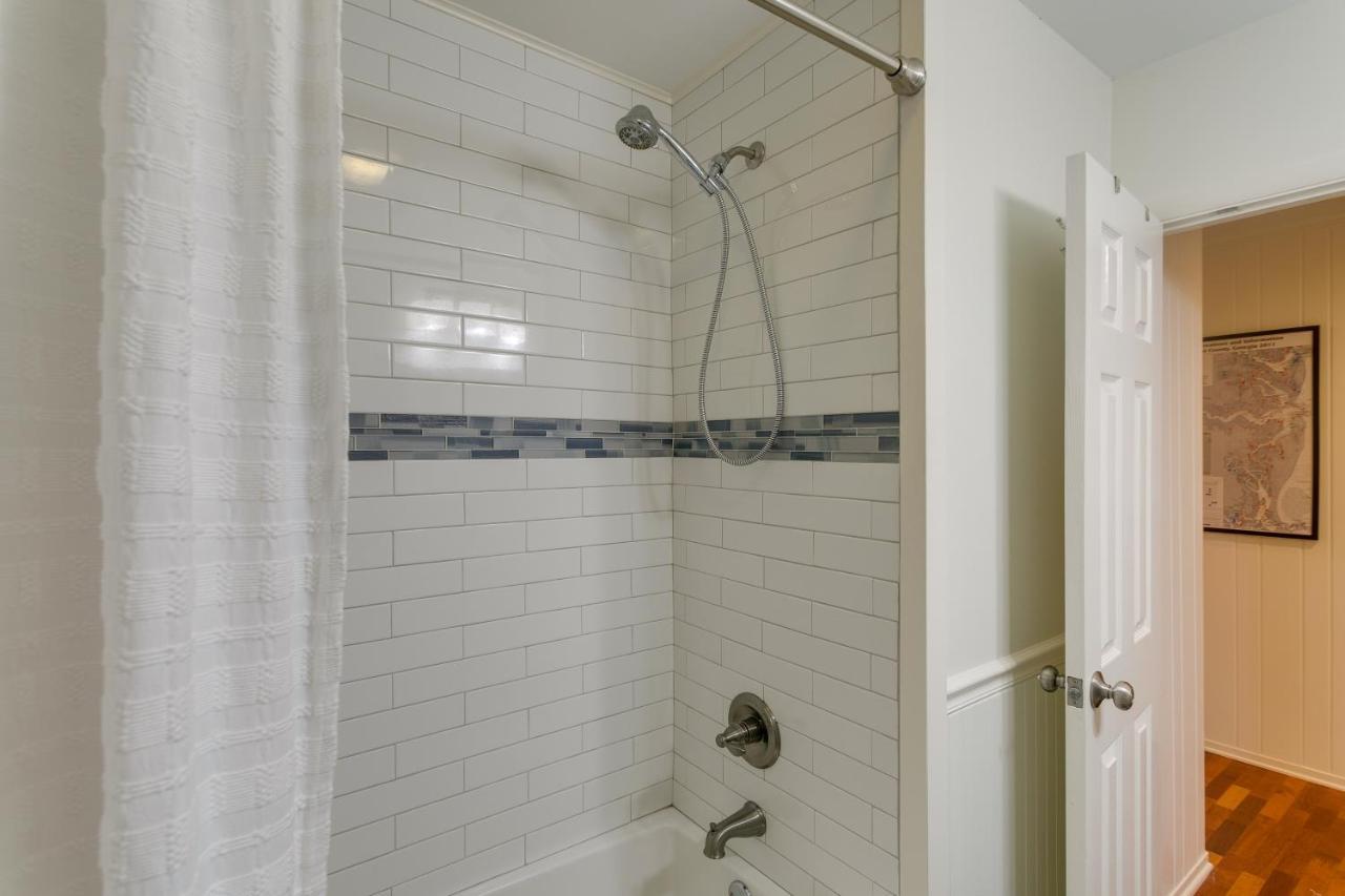 Spacious St Simons Island Vacation Rental With Pool! St. Simons Island Exteriér fotografie